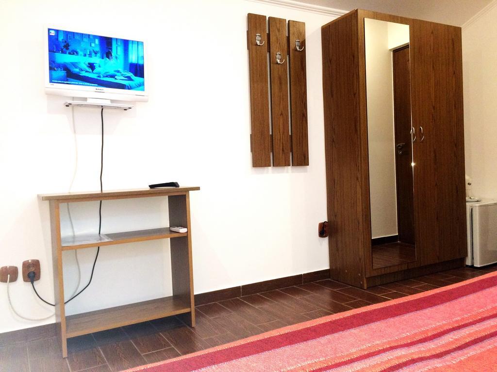 Pensiunea Socrita Corbu  Ngoại thất bức ảnh